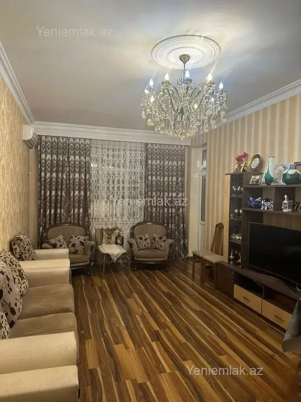 Satılır 3 otaqlı yeni tikili 75 m²