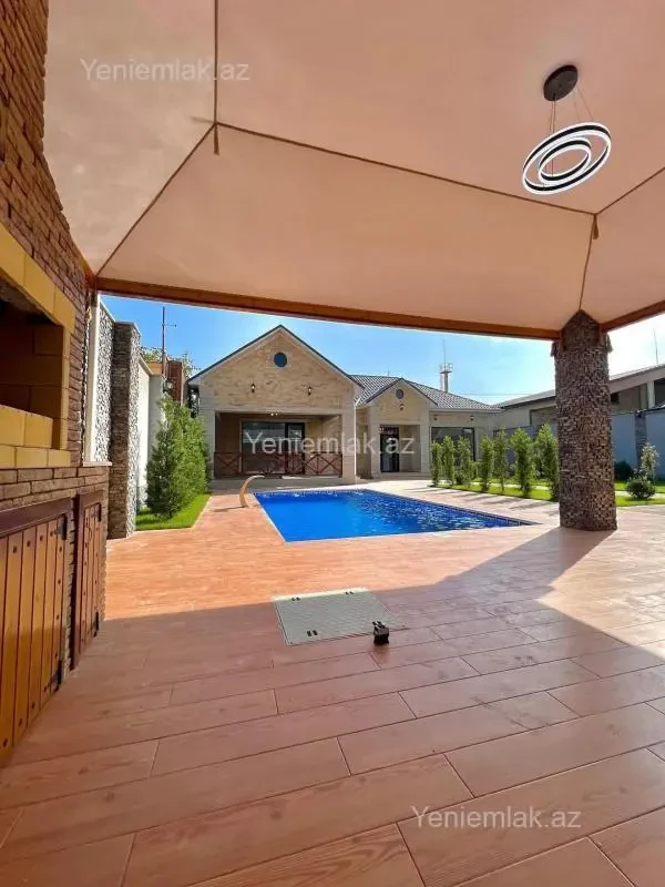 Satılır 5 otaqlı həyət evi 190 m²
