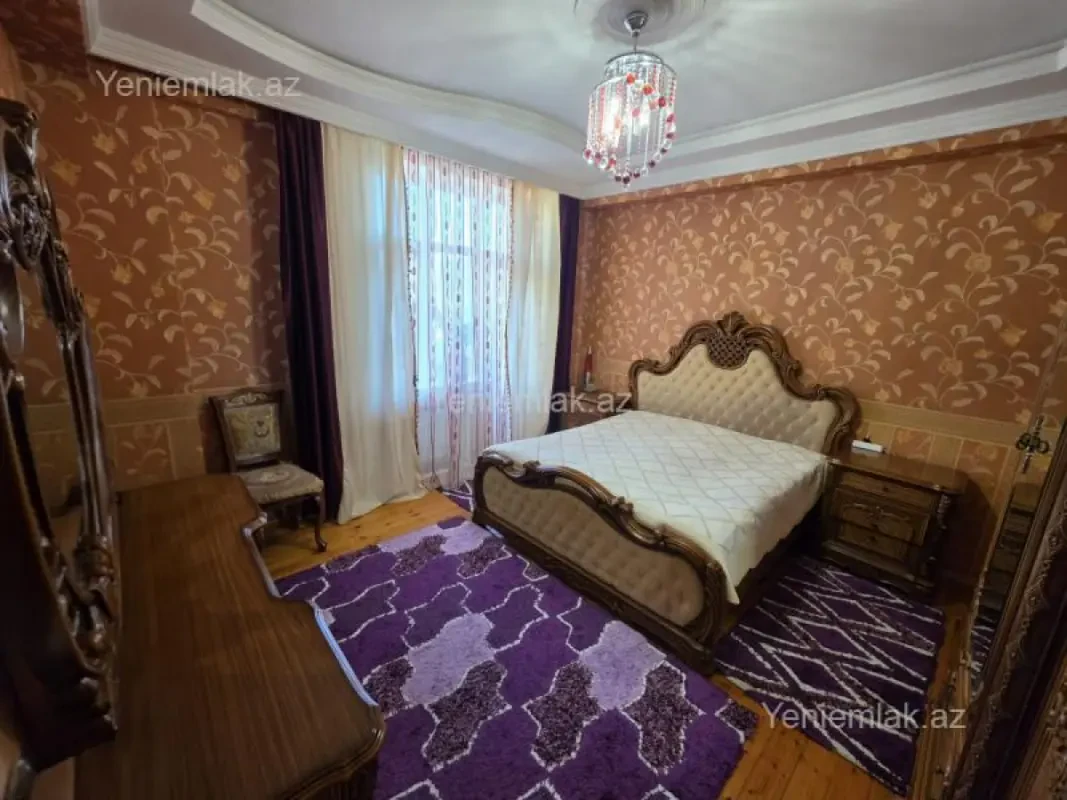Satılır 4 otaqlı yeni tikili 127 m²