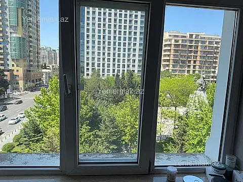Satılır 3 otaqlı köhnə tikili 90 m² — Bakı, Nəsimi 3 otaq 90.00 m²