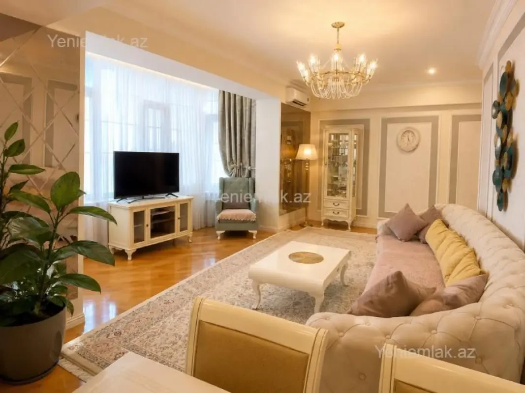 Satılır 4 otaqlı yeni tikili 170 m²