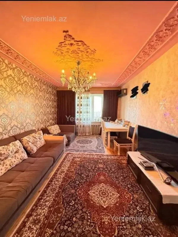 Satılır 3 otaqlı köhnə tikili 85 m²