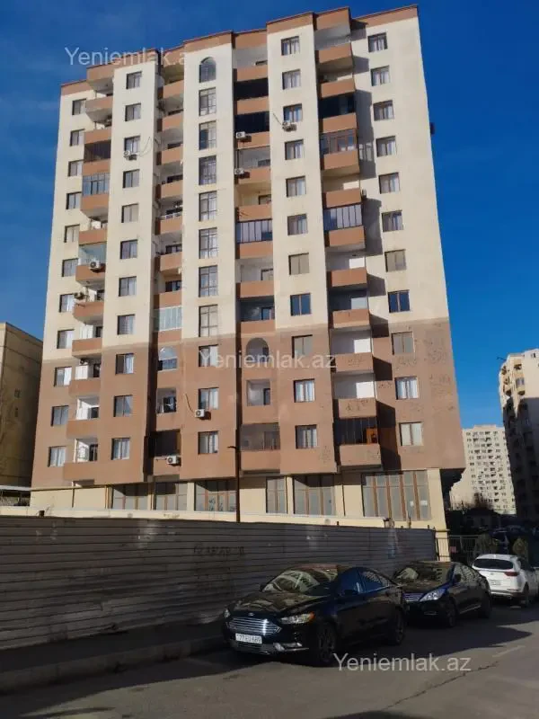 Satılır 3 otaqlı yeni tikili 136 m²