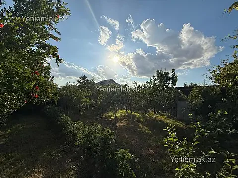 Satılır 4 otaqlı həyət evi 120 m² — Saatlı 4 otaq 120.00 m²