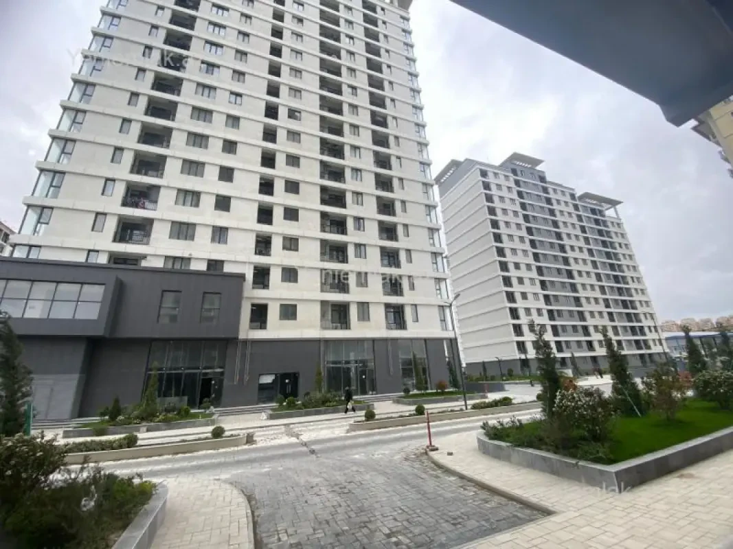 Satılır 3 otaqlı yeni tikili 78 m²