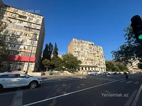 Satılır 1 otaqlı köhnə tikili 27 m² — Bakı, Xətai 1 otaq 27.00 m²