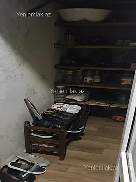 Satılır 2 otaqlı köhnə tikili 65 m² — Bakı, Nizami 2 otaq 65.00 m²