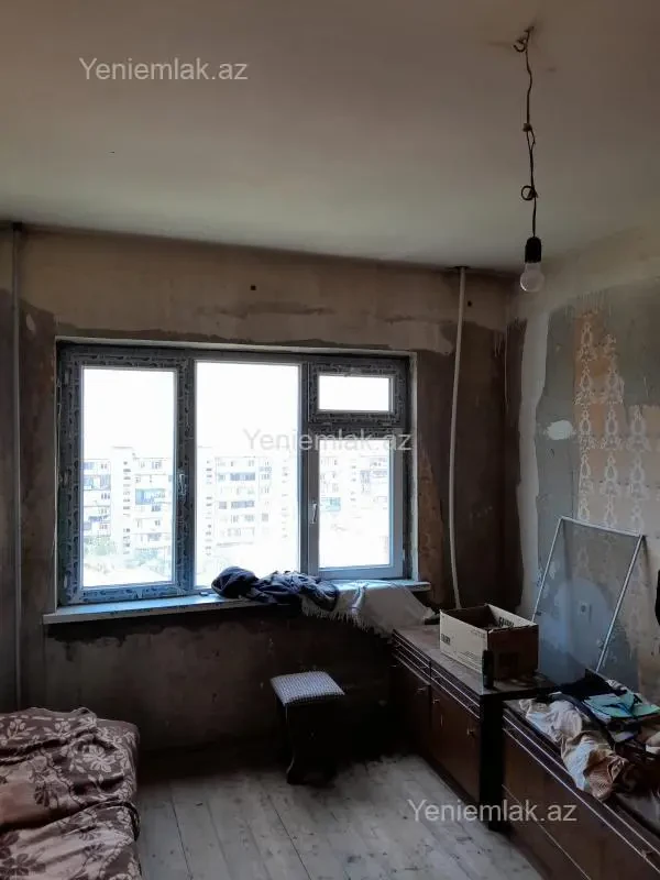 Satılır 3 otaqlı köhnə tikili 73 m²