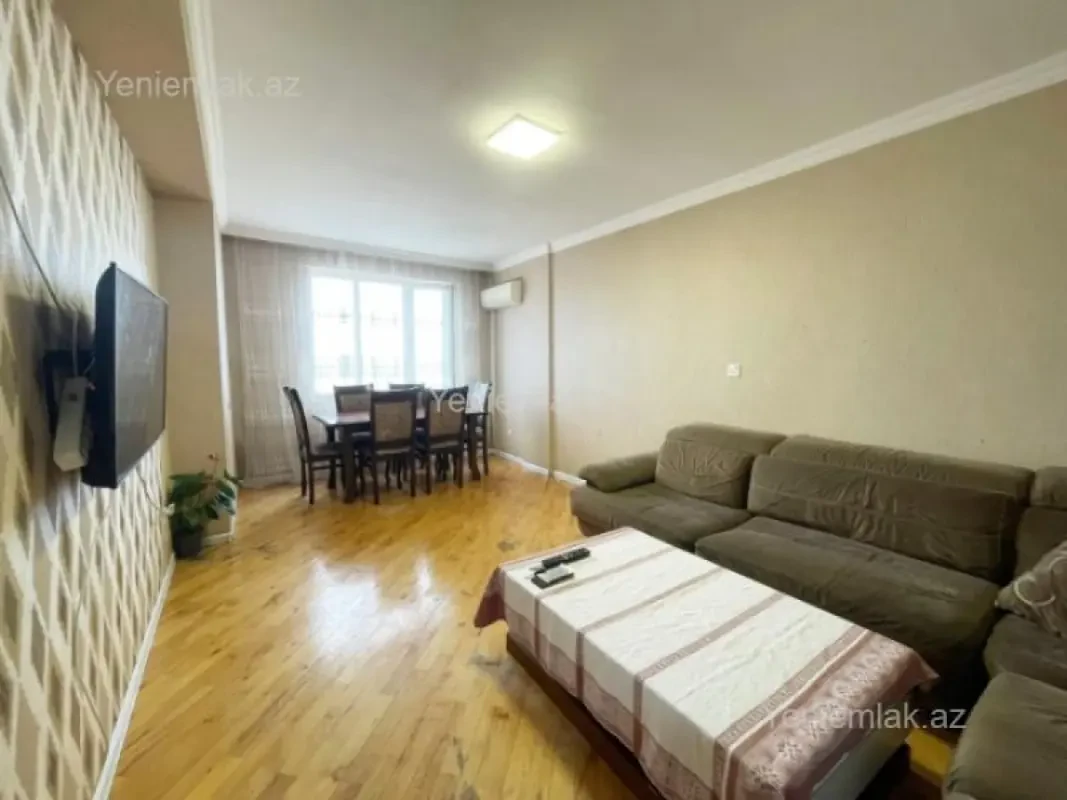 Satılır 3 otaqlı yeni tikili 65 m²