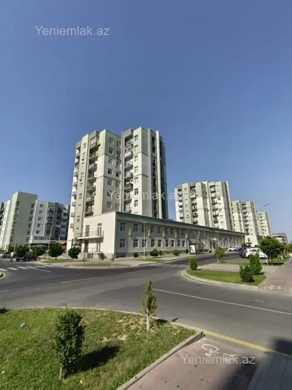 Satılır 3 otaqlı yeni tikili 85 m²