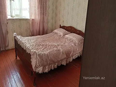 Satılır 4 otaqlı köhnə tikili 80 m² — Bakı, Qaradağ 4 otaq 80.00 m²