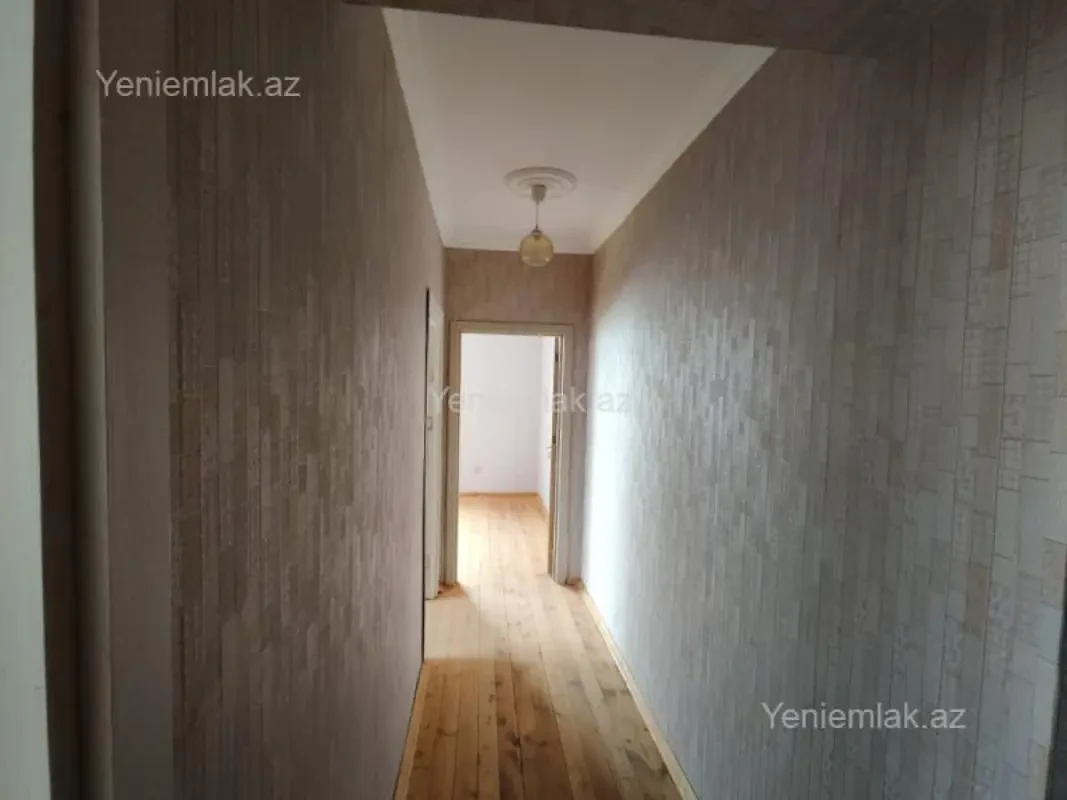 Satılır 3 otaqlı yeni tikili 100 m²