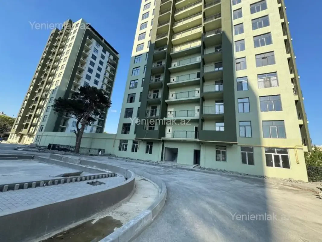 Satılır 3 otaqlı yeni tikili 110 m²
