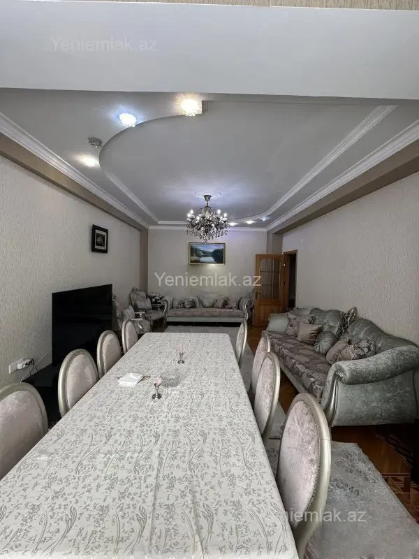 Satılır 5 otaqlı yeni tikili 175 m²