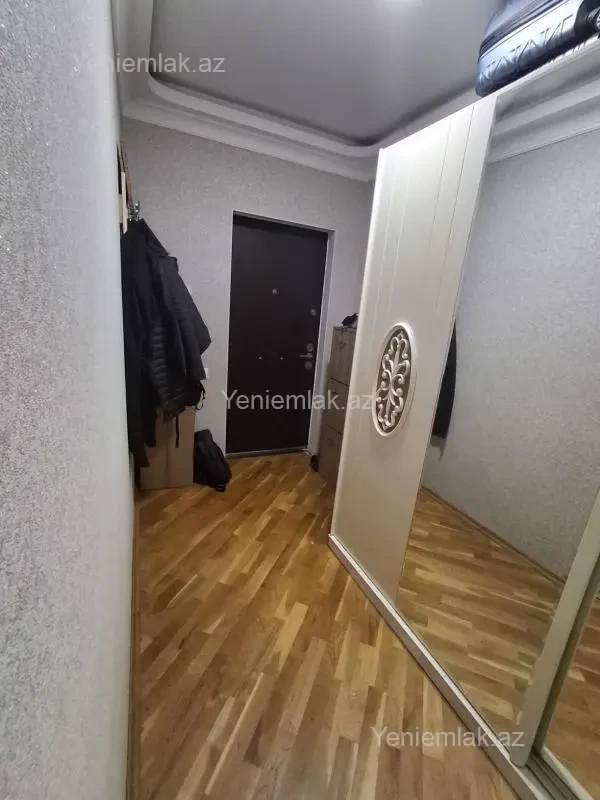 Satılır 2 otaqlı yeni tikili 82 m²
