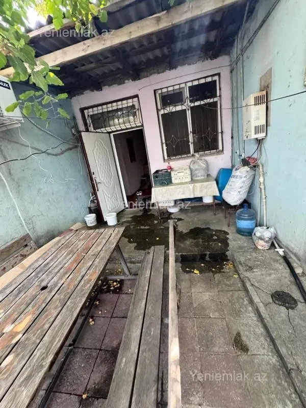 Satılır 2 otaqlı həyət evi 100 m²