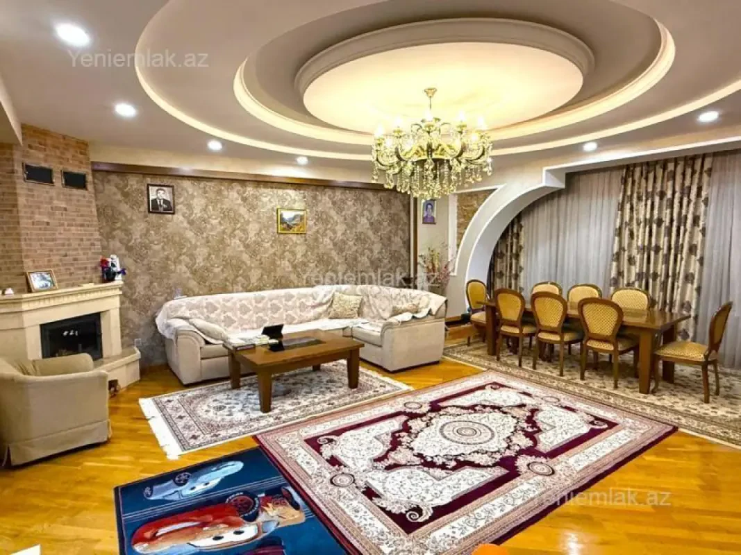 Satılır 4 otaqlı yeni tikili 160 m²