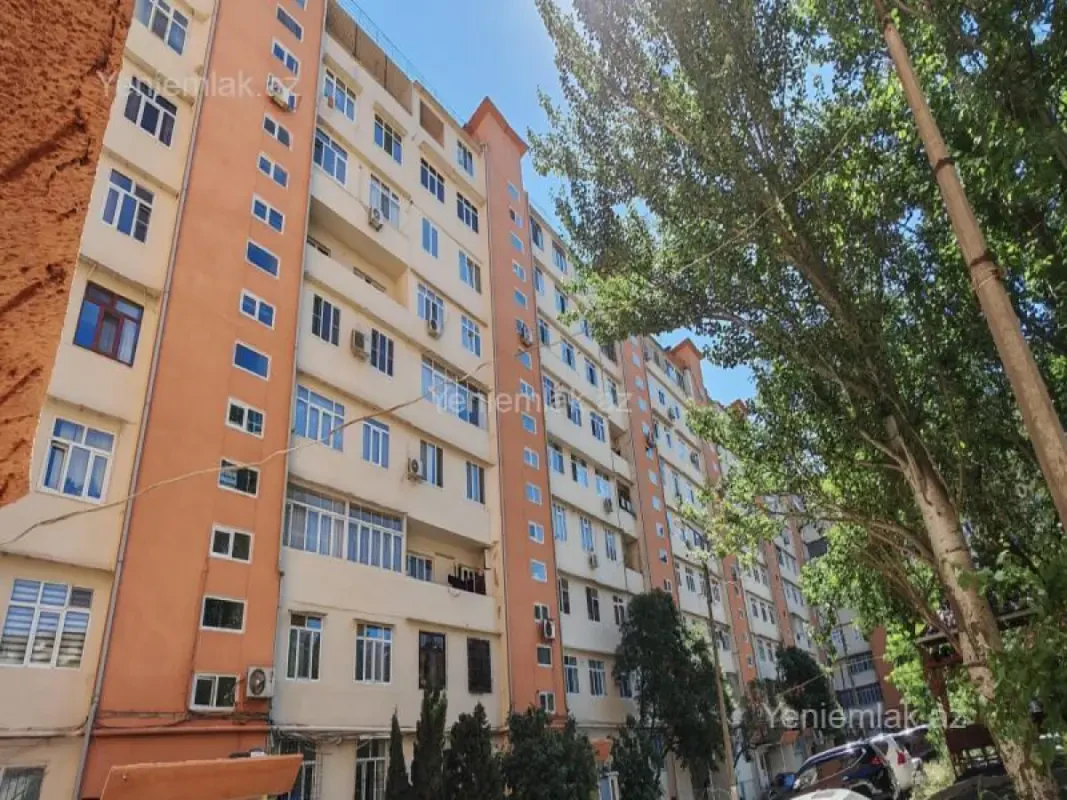 Satılır 2 otaqlı köhnə tikili 60 m²