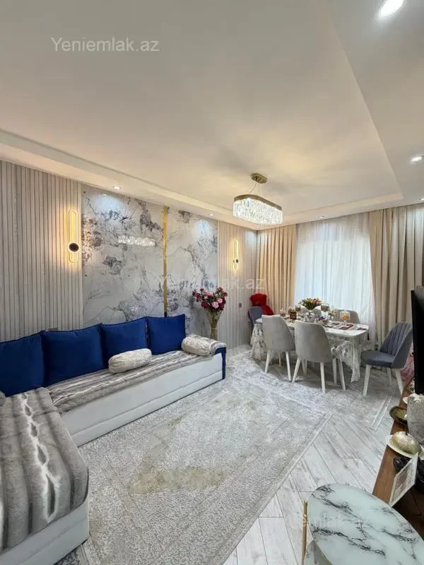 Satılır 2 otaqlı köhnə tikili 60 m²