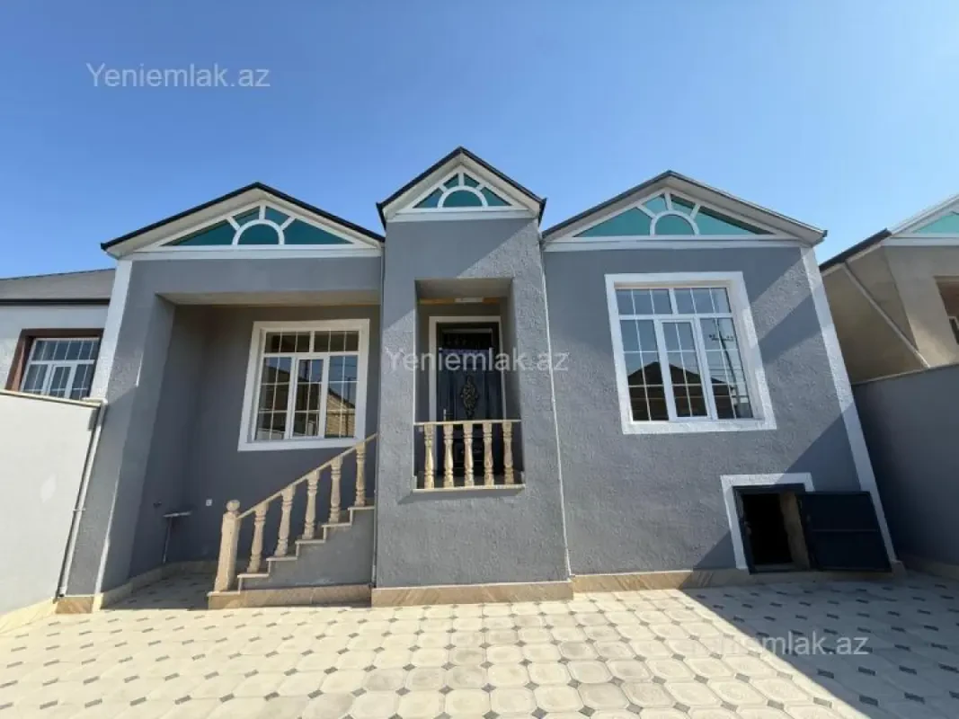 Satılır 3 otaqlı həyət evi 100 m²
