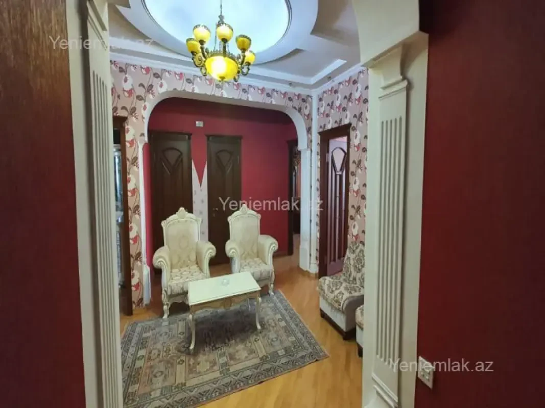 Satılır 3 otaqlı yeni tikili 126 m²