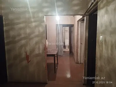 Satılır 5 otaqlı köhnə tikili 110 m² — Bakı, Nizami 5 otaq 110.00 m²