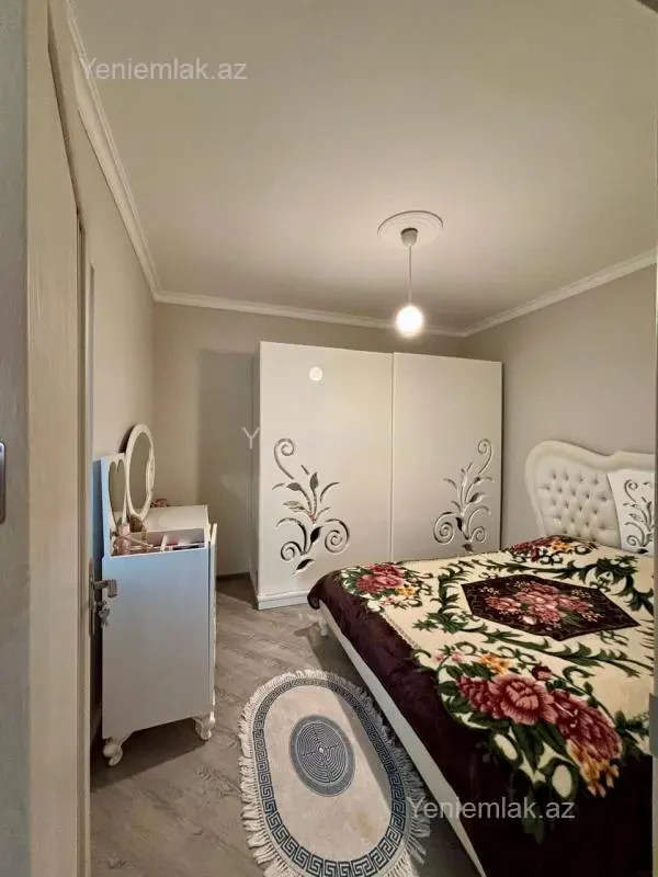 Satılır 3 otaqlı həyət evi 60 m²