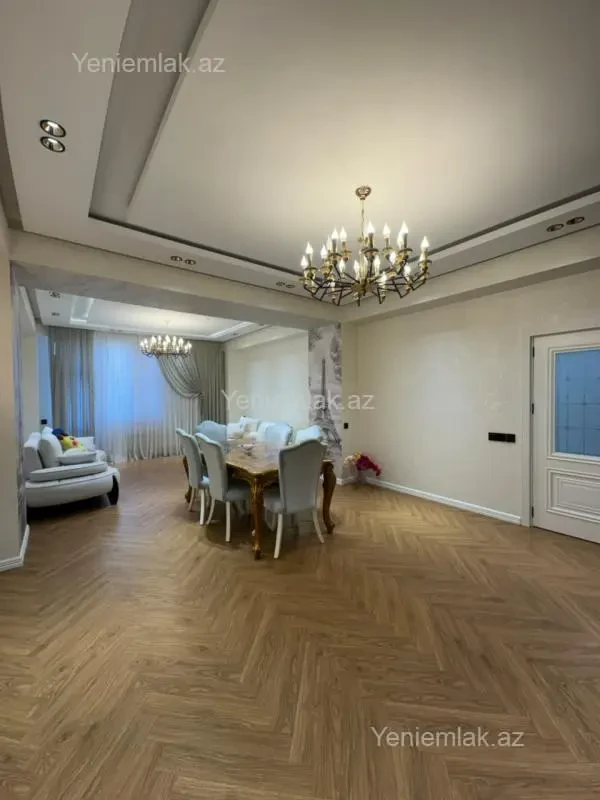 Satılır 3 otaqlı yeni tikili 145 m²