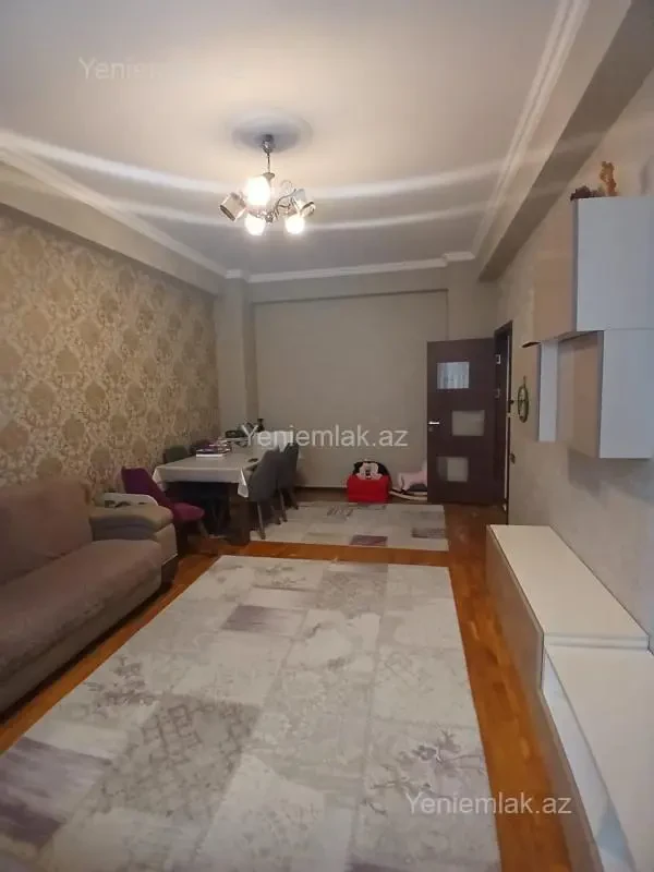 Satılır 2 otaqlı yeni tikili 68 m²