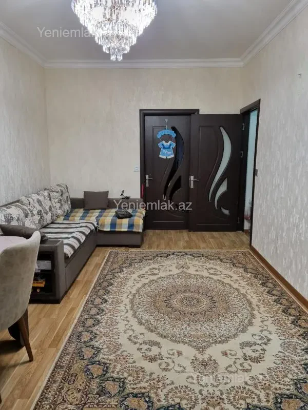 Satılır 3 otaqlı köhnə tikili 50 m²