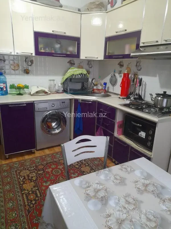 Satılır 2 otaqlı köhnə tikili 60 m²