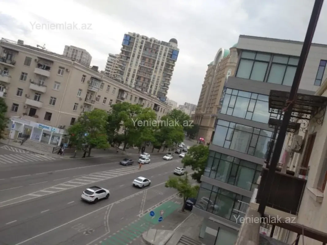 Satılır 2 otaqlı köhnə tikili 48 m²