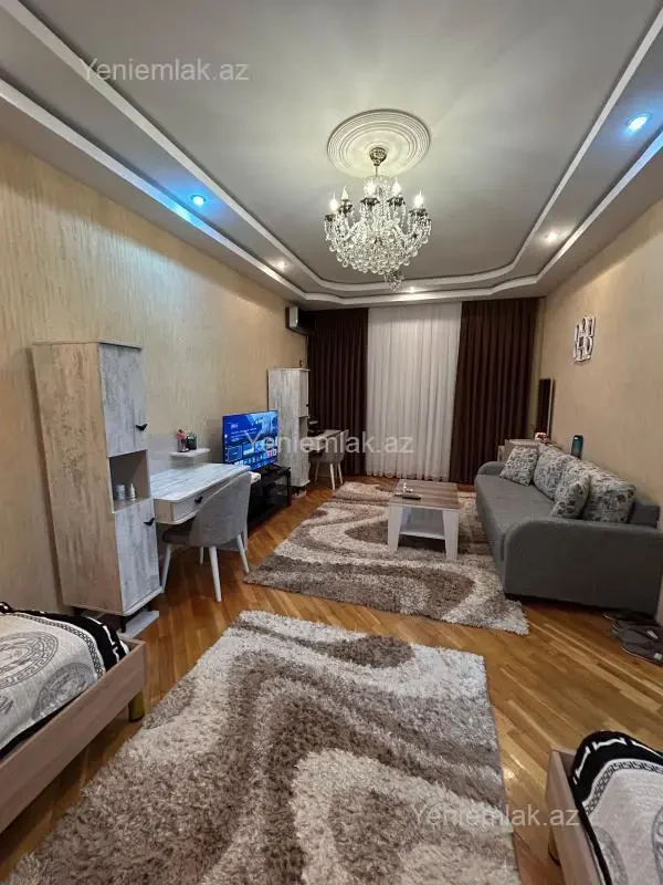 Satılır 3 otaqlı yeni tikili 85 m²