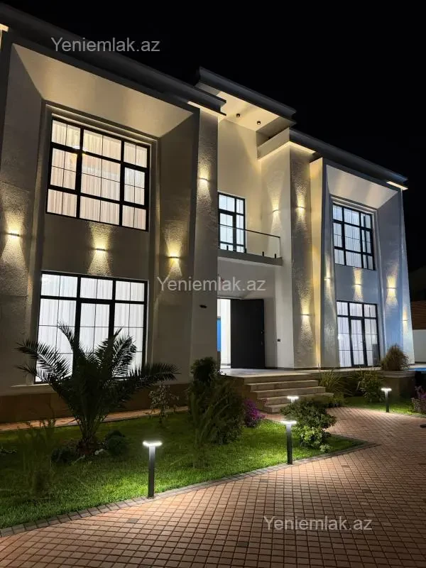 Satılır 6 otaqlı həyət evi 350 m²