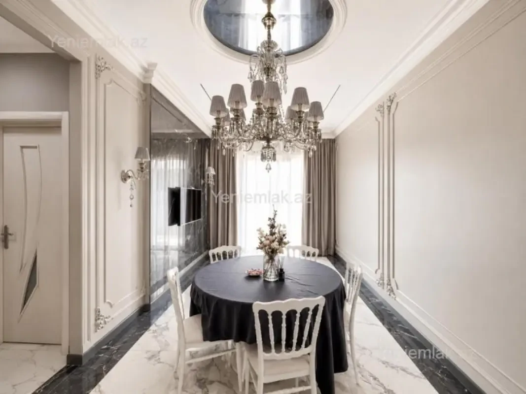 Satılır 2 otaqlı yeni tikili 72 m²