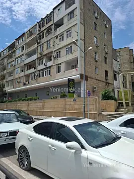 Satılır 3 otaqlı köhnə tikili 80 m² — Bakı, Nərimanov 3 otaq 80.00 m²