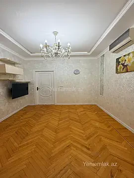 Satılır 3 otaqlı köhnə tikili 90 m² — Bakı, Yasamal 3 otaq 90.00 m²