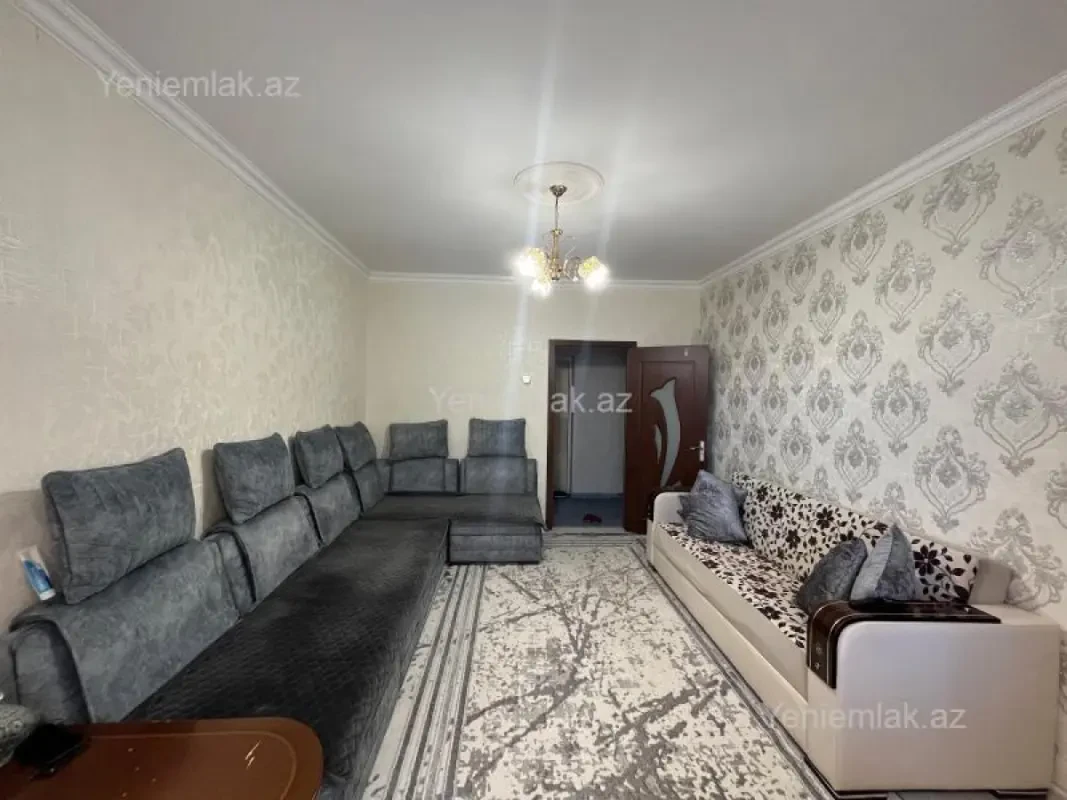 Satılır 2 otaqlı köhnə tikili 60 m²