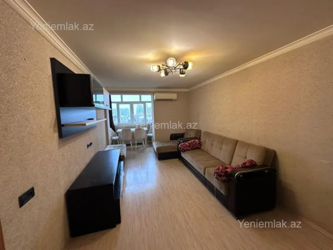 Satılır 3 otaqlı köhnə tikili 55 m²