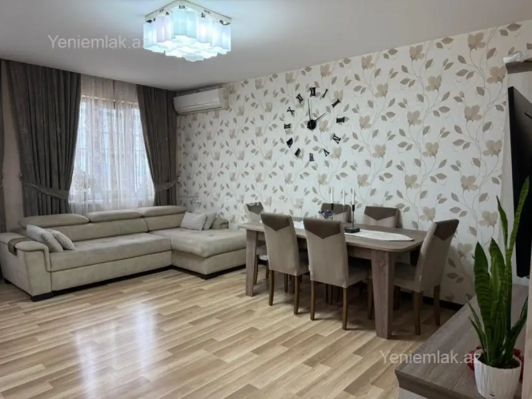 Satılır 3 otaqlı yeni tikili 105 m²