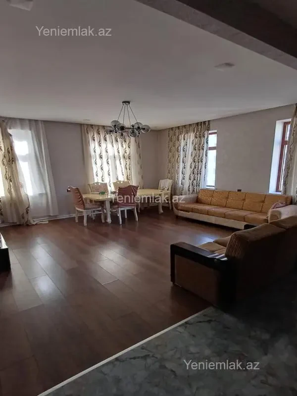 Satılır 4 otaqlı yeni tikili 140 m²