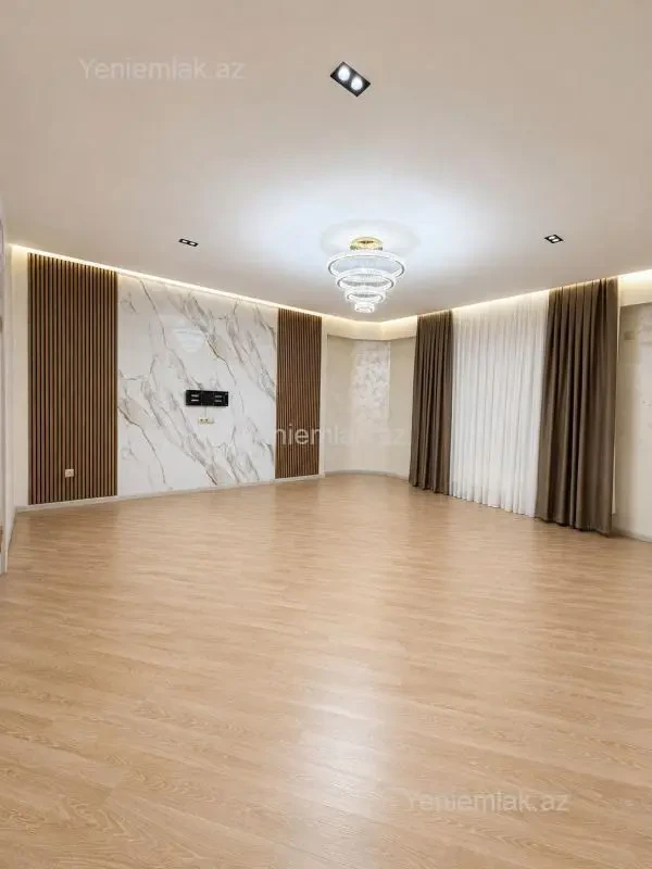 Satılır 3 otaqlı yeni tikili 128 m²