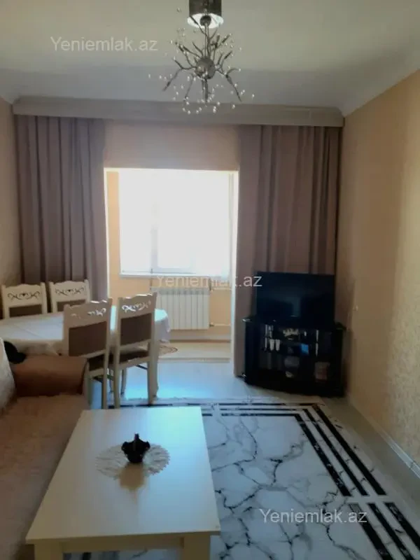 Satılır 3 otaqlı köhnə tikili 60 m²