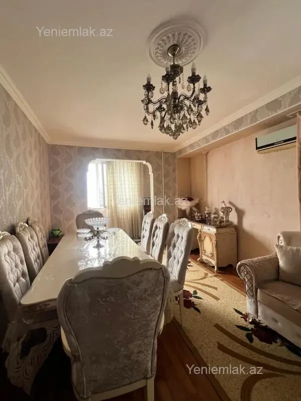 Satılır 2 otaqlı köhnə tikili 45 m²