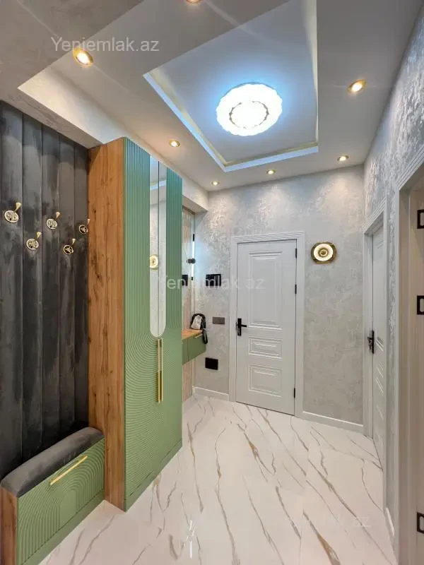 Satılır 2 otaqlı yeni tikili 65 m²