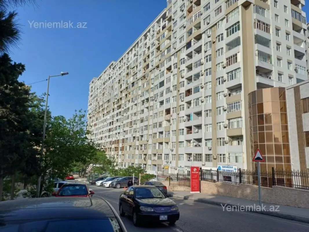 Satılır 3 otaqlı yeni tikili 140 m²