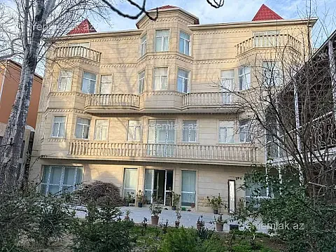 Satılır 16 otaqlı həyət evi 800 m² — Bakı, Binəqədi 16 otaq 800.00 m²