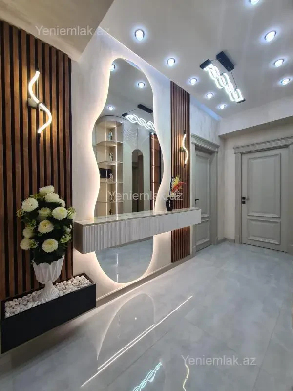 Satılır 3 otaqlı yeni tikili 101 m²