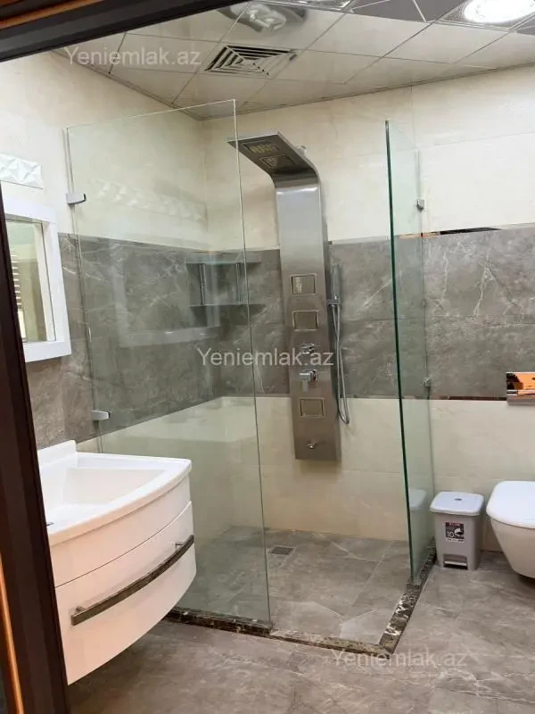 Satılır 1 otaqlı yeni tikili 50 m²