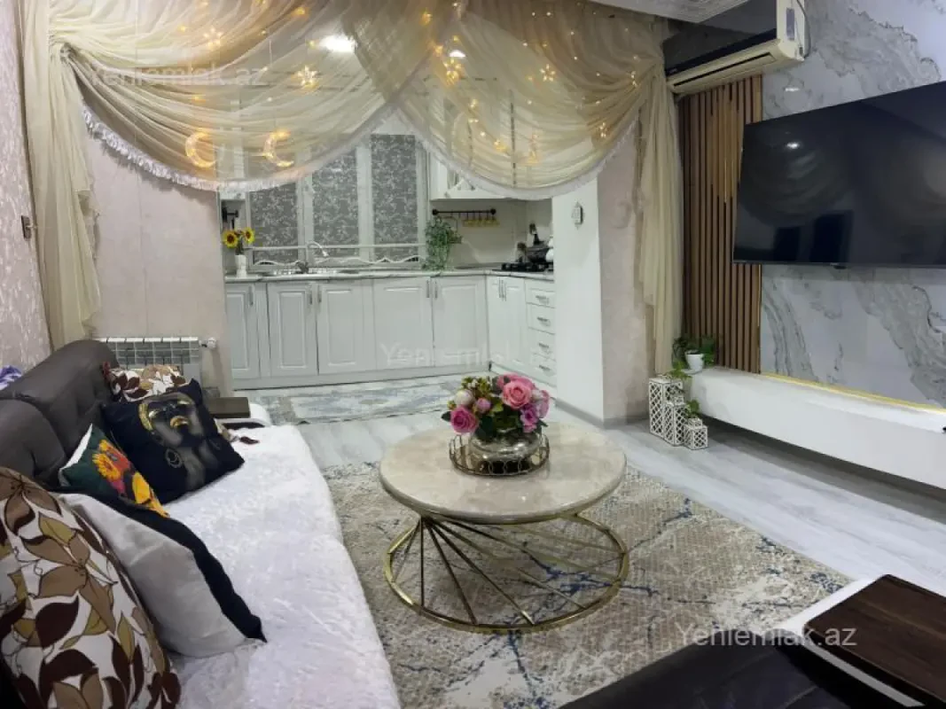 Satılır 3 otaqlı köhnə tikili 55 m²